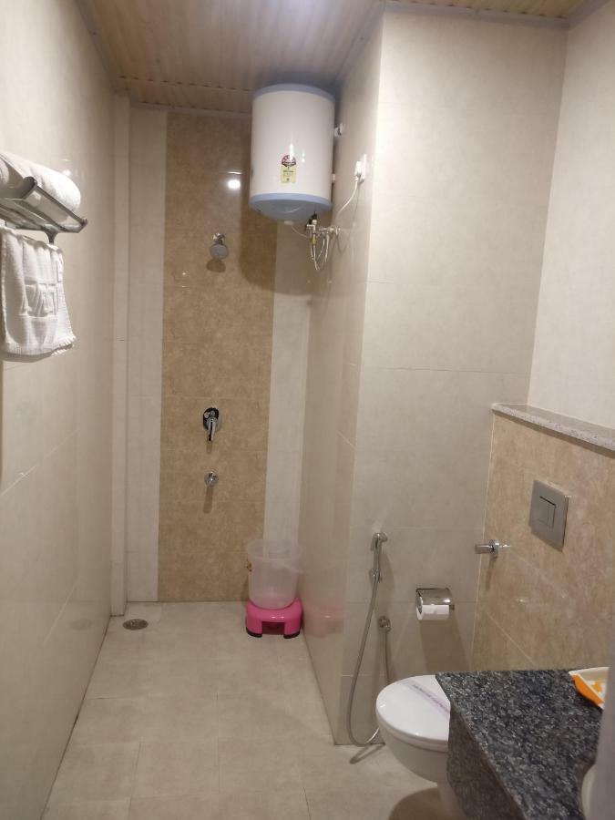 The Park Presidency Hotel Bareilly Εξωτερικό φωτογραφία